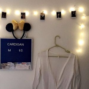 White Cardigan (MEDIUM)